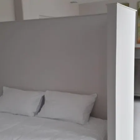 B. Apartment La Baule-Escoublac